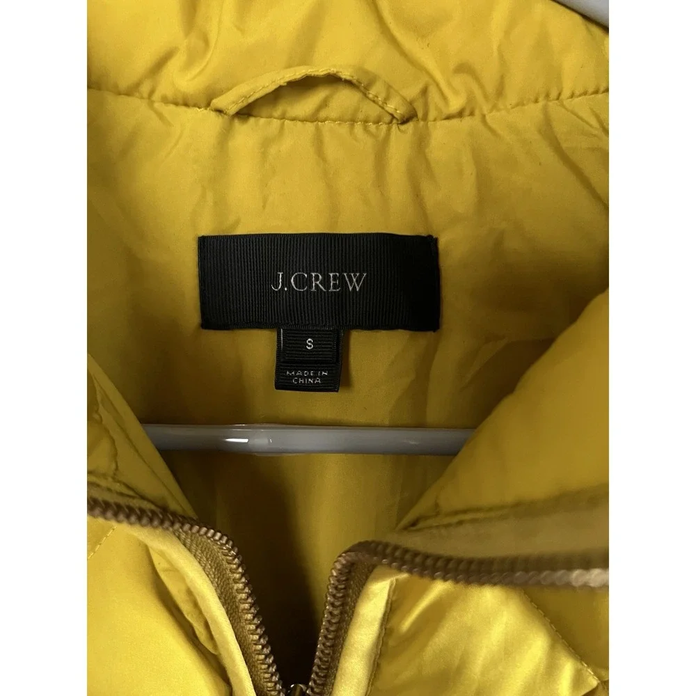 J. Crew Women's Mustard‎ Yellow Diamond Quilted Down Vest Size S - Picture 2 of 5